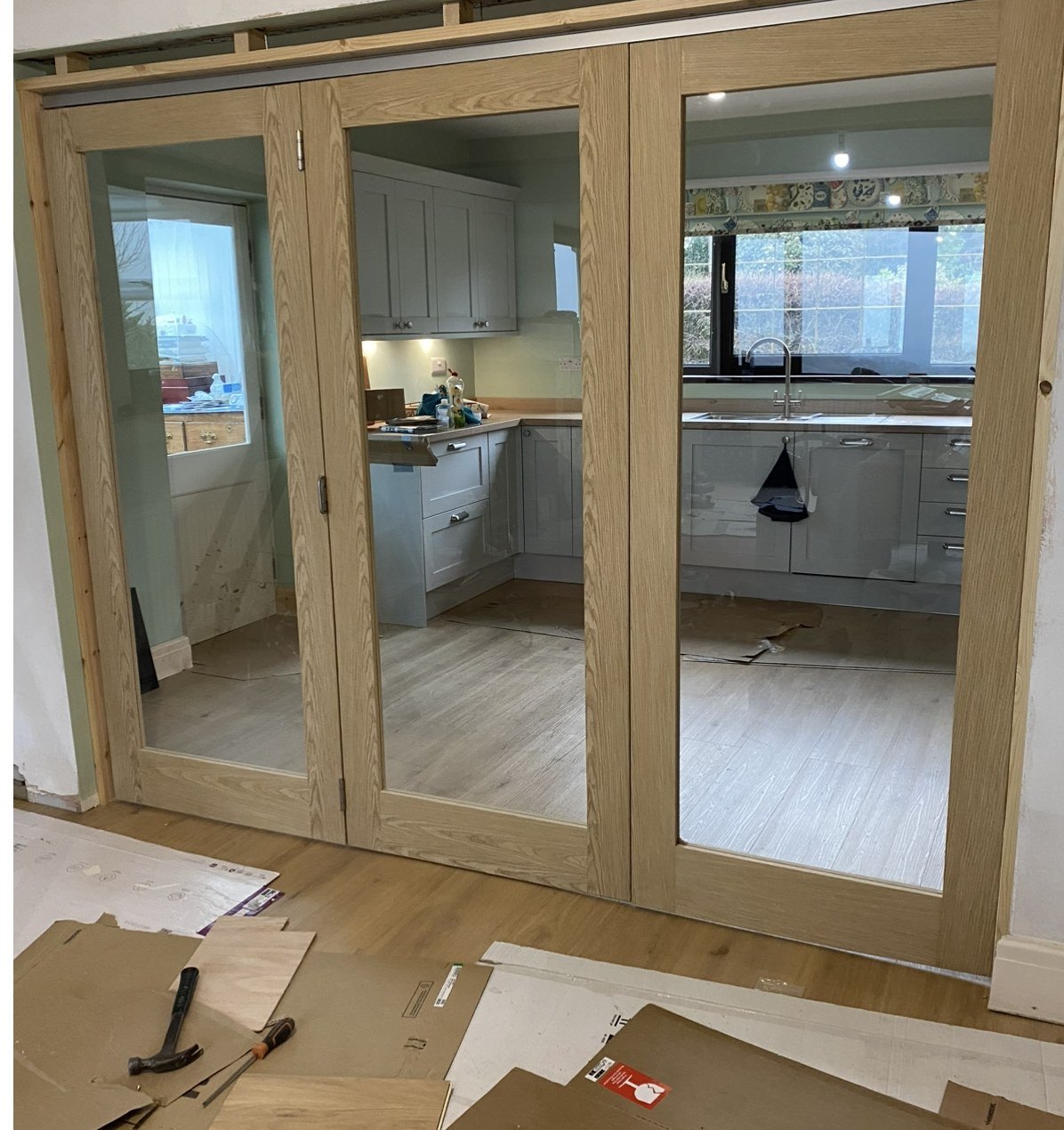 Kitchen, Pentyrch — photo 8 of 11