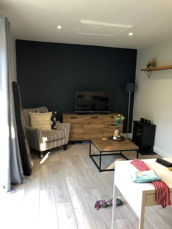 Garage conversion — photo 1 of 7