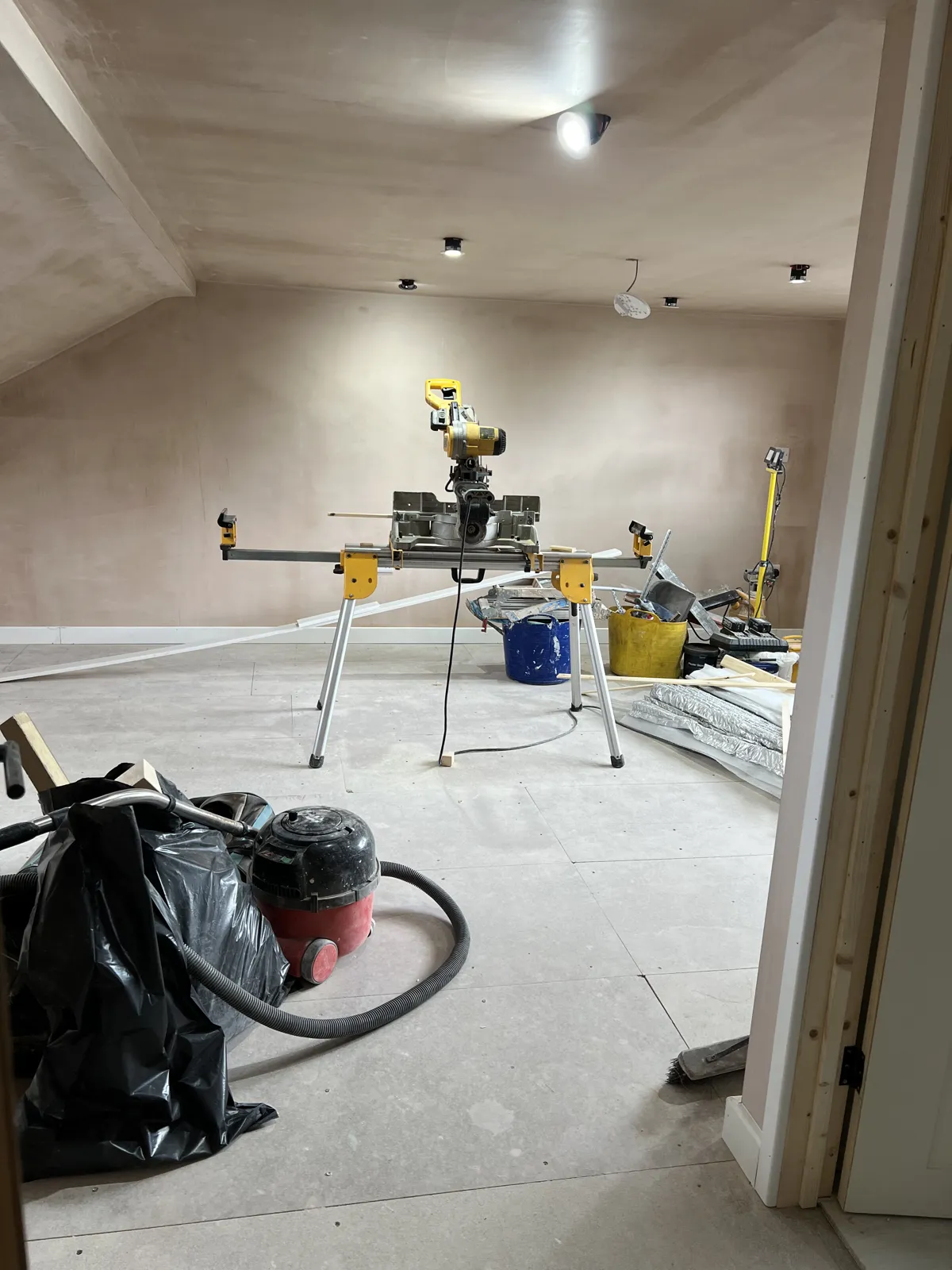 Loft conversion, In Springwood - with ensuite — photo 10 of 20