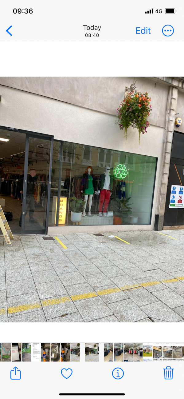 Cardiff City Centre Shop Front — photo 1 of 8